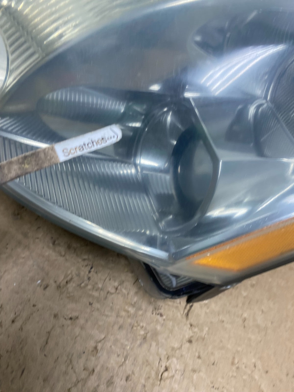 2004 to 2006 Nissan Maxima Left Driver Side Headlight Hid Xenon AG1313 DW3
