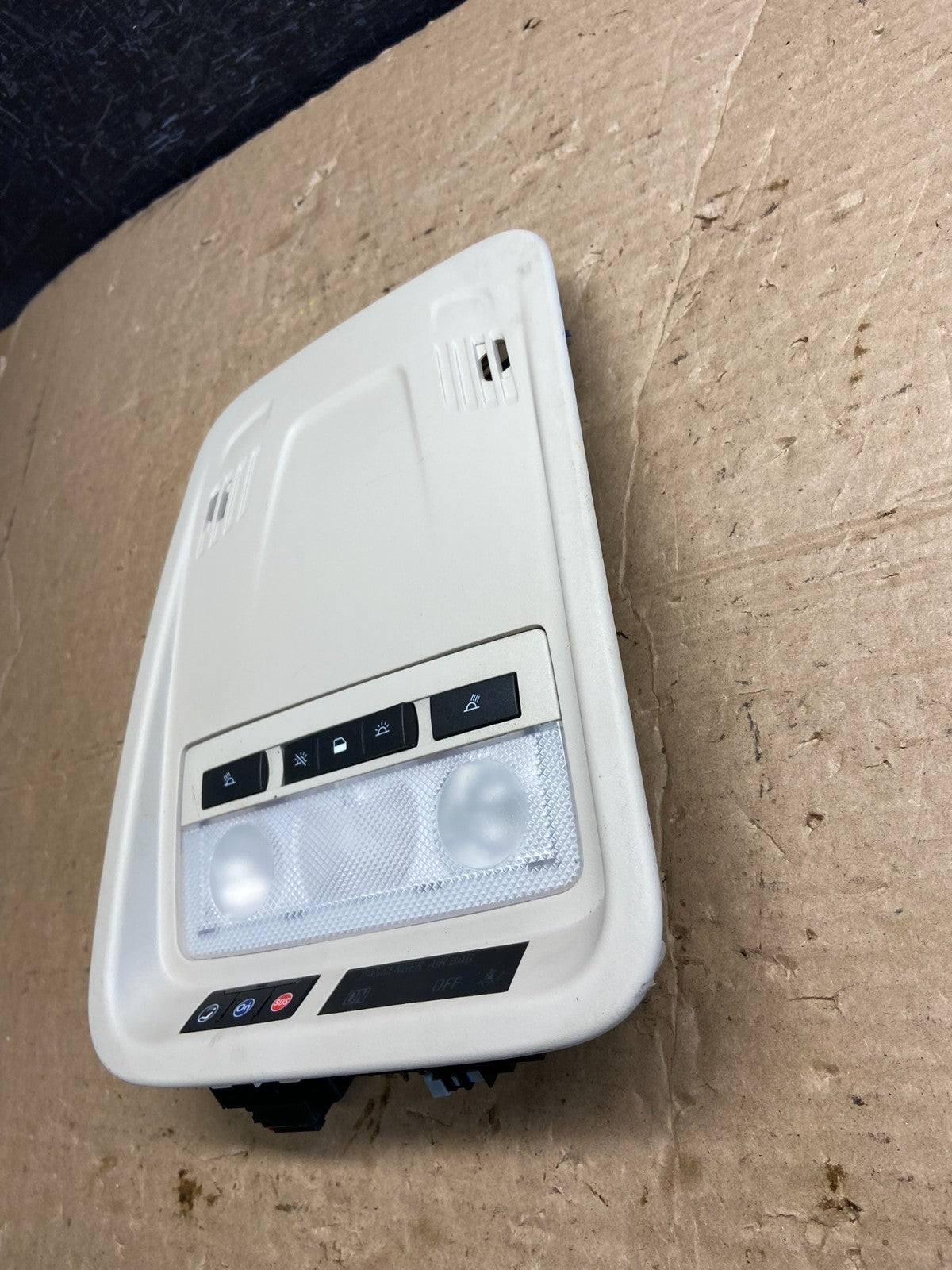 2016 to 2019 Chevrolet Cruze Overhead Map Dome Light Lamp Switch AF2221 DG1