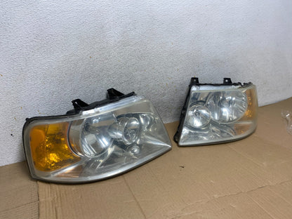 2003 - 2006 Ford Expedition Left+Right Side Headlights Halogen AI1148 DW2