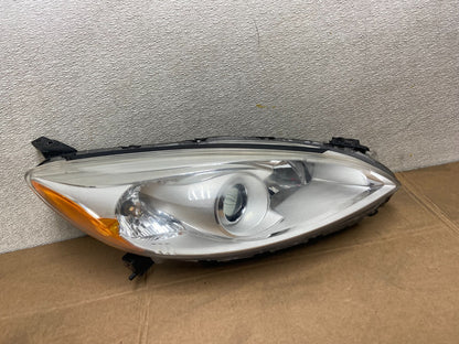 2012-2017 Mazda 5 Right Passenger Rh Side Halogen Headlight OEM Y5068 GD0