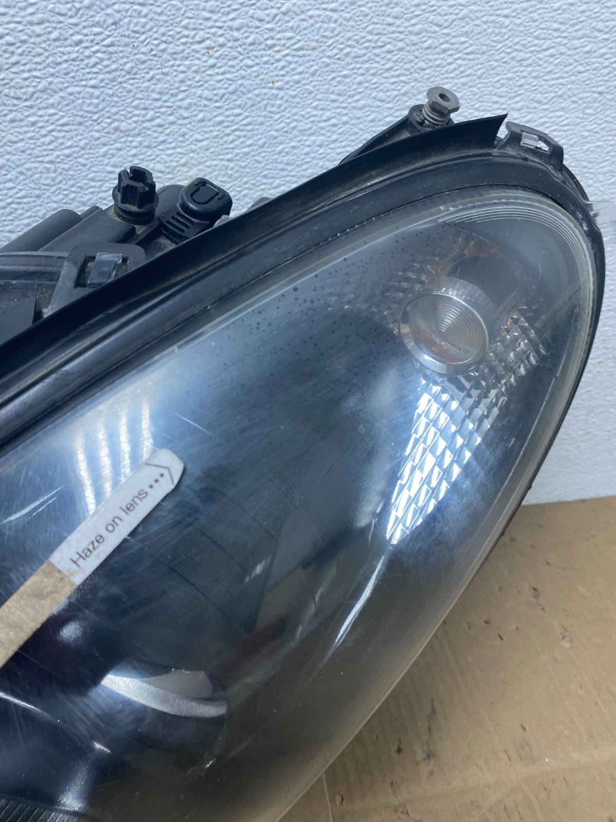2006 to 2010 Mercedes-Benz CLS550 Left+Right Side Halogen Headlight AF43615