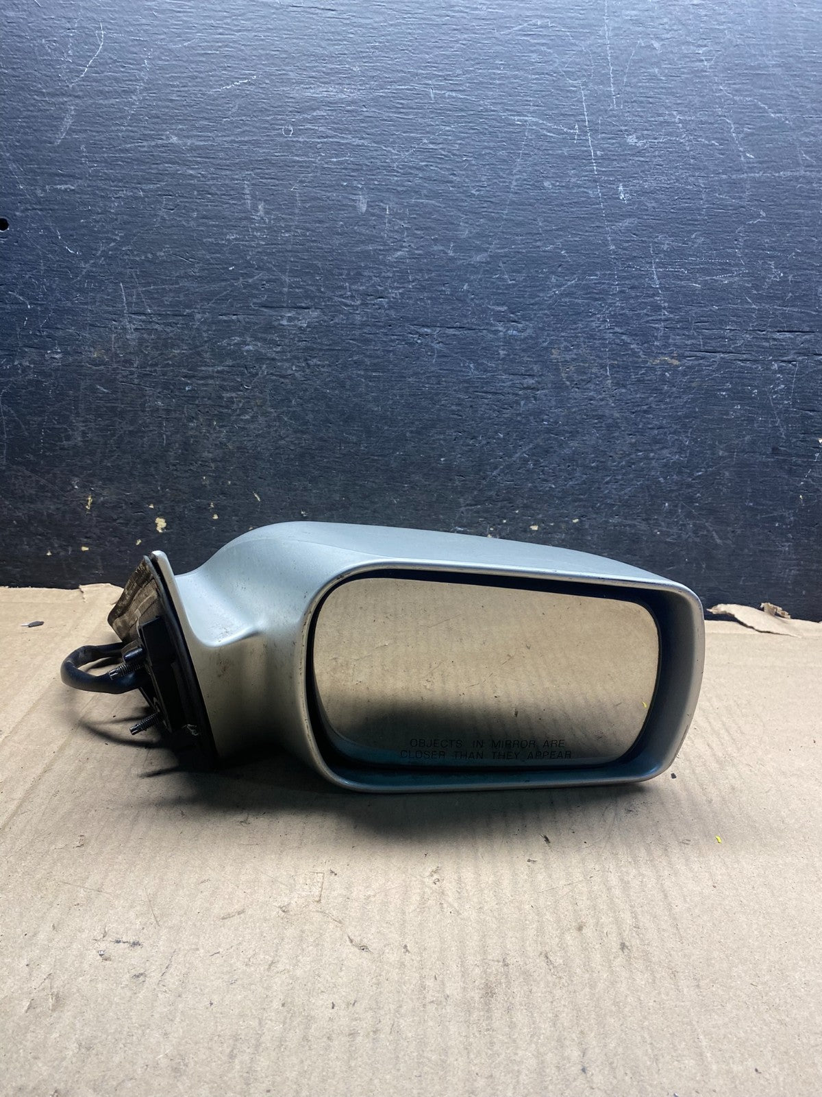 2000-2004 Toyota Avalon Right Passenger View Door Mirror AJ0541 DG9