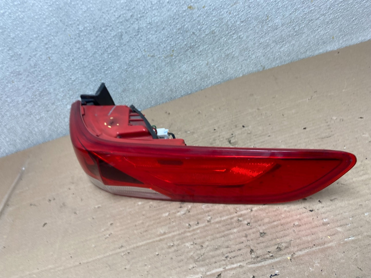 2016 to 2020 Kia Optima Right Passenger RH Side Tail Light AA9364 LK1