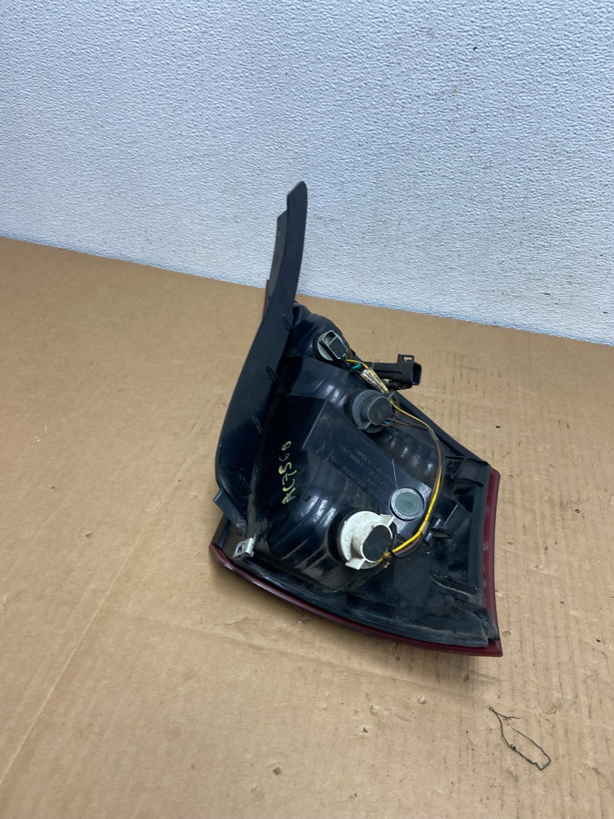2003-2007 Saturn Ion Passenger Right RH Side Tail Light Tail Light AC7568 DW6