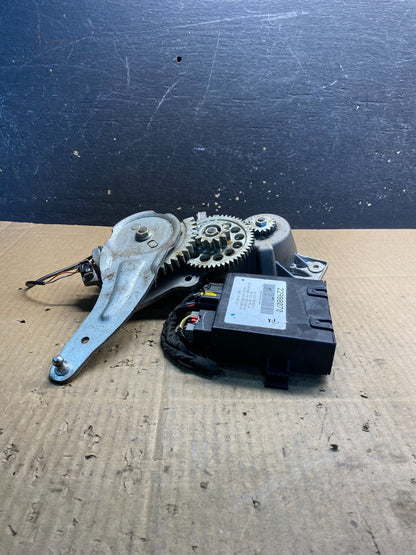 2009 to 2016 GMC Acadia Rear Trunk Liftgate Power Motor Actuator OEM AA7869 DG1