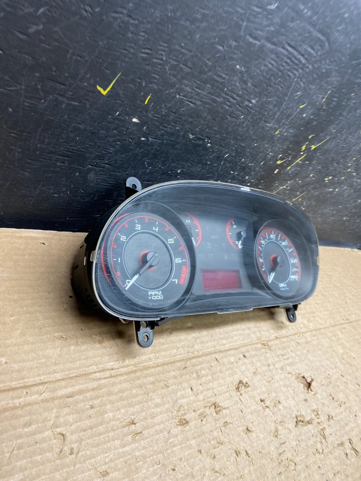 2013 - 2014 Dodge Dart Speedometer Instrument Cluster Gauges W3116 DG2