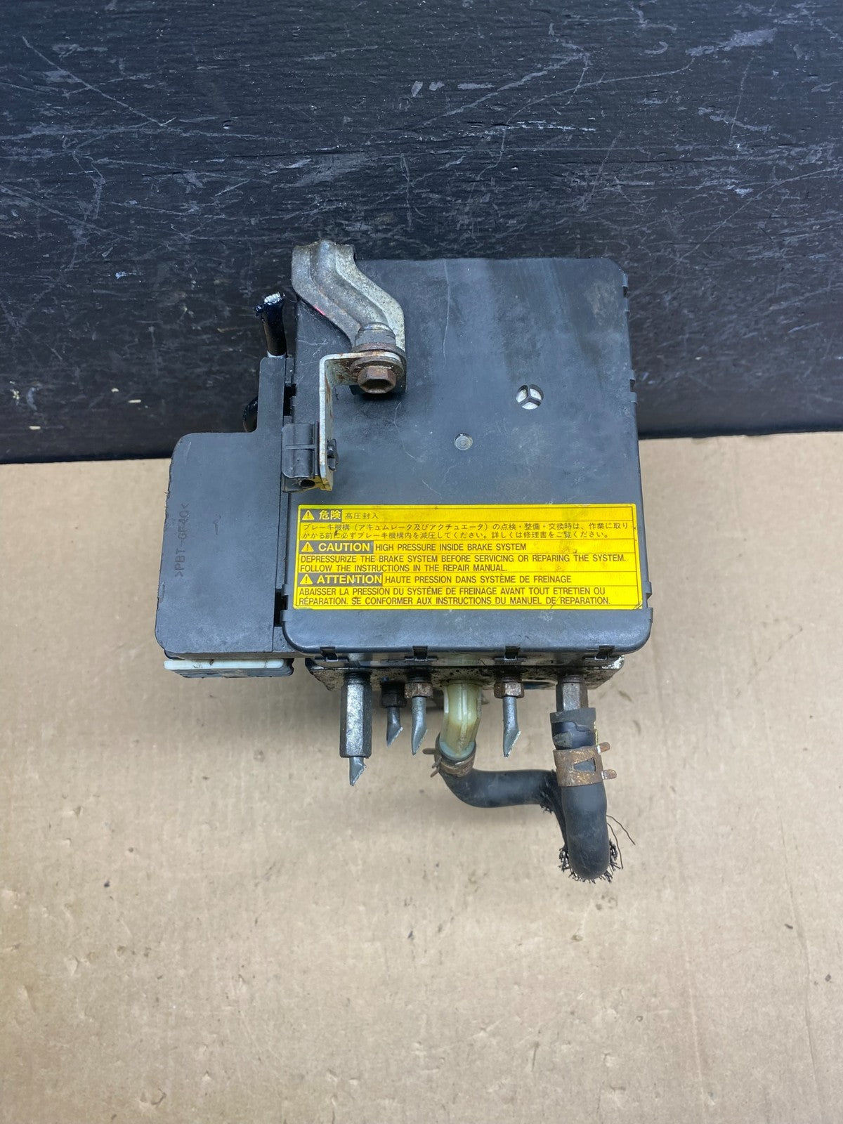 2004 - 2009 Toyota Prius ABS Brake Pump Anti Lock Module AE7476 DW0