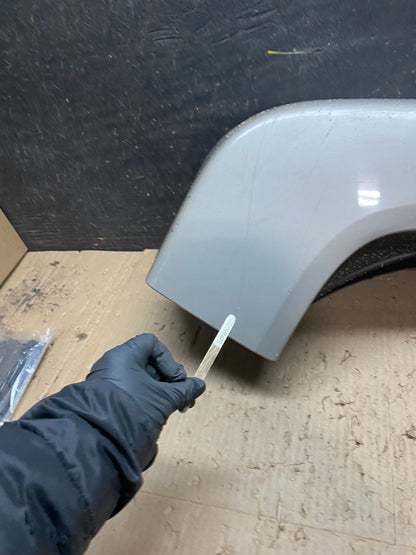 2006 to 2010 Hummer H3 Rear Right Flare Door Molding Trim X8144 DG3