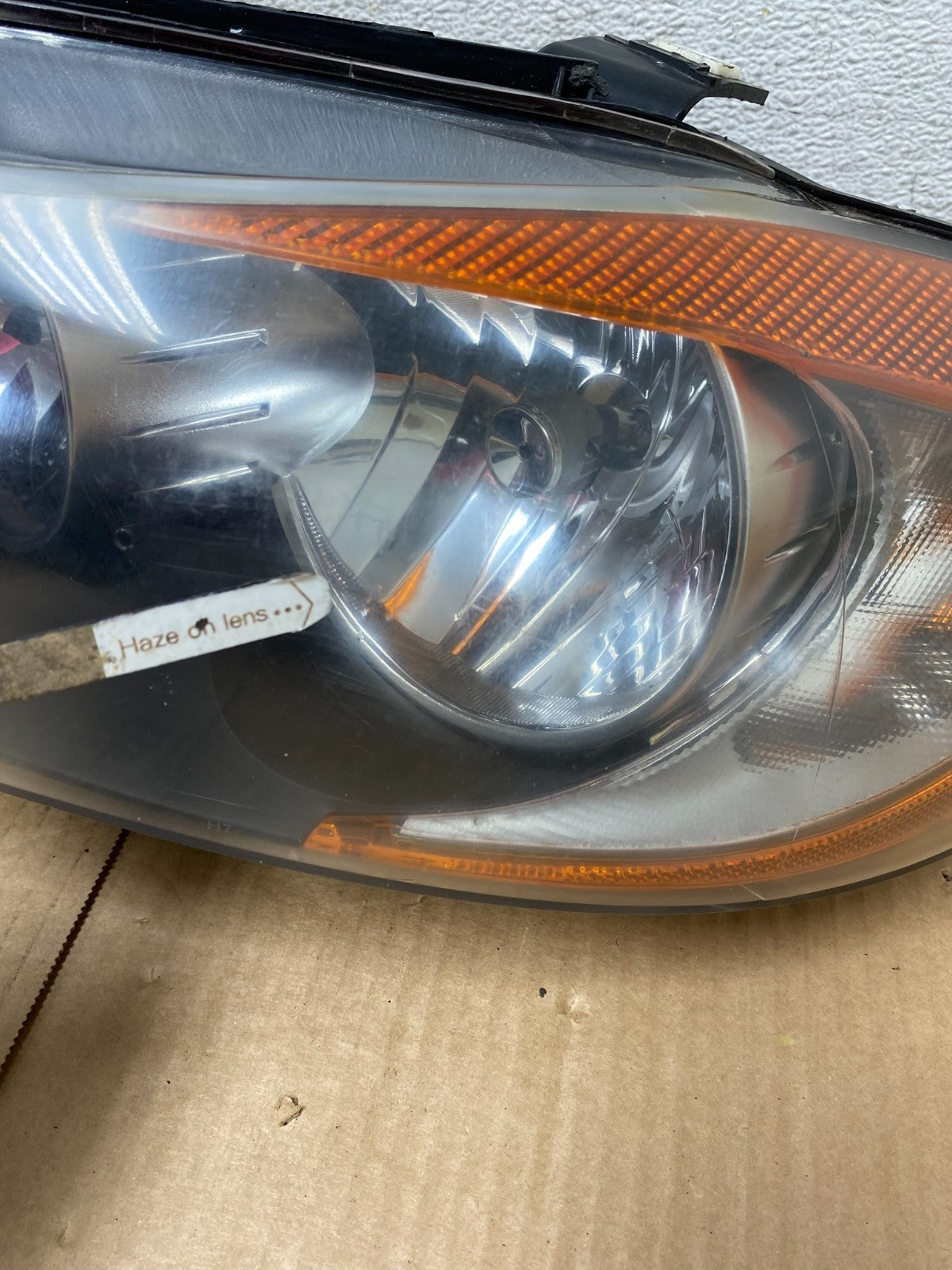 Halogen 2006 to 2008 BMW 3 Series Headlights Left+Right AI6660 DW5