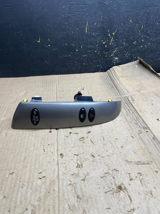 2004 to 2010 Toyota Sienna Left Side Climate Switches Bezel Trim OEM X1982 DG0