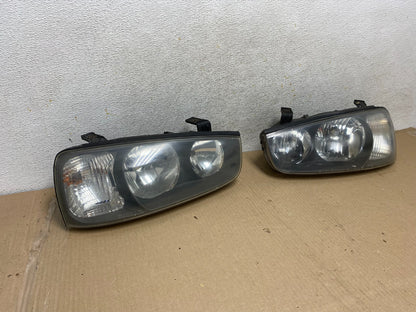 2001 2002 2003 Hyundai Elantra Left+Right Side Set Halogen Headlights AH5728 DW1
