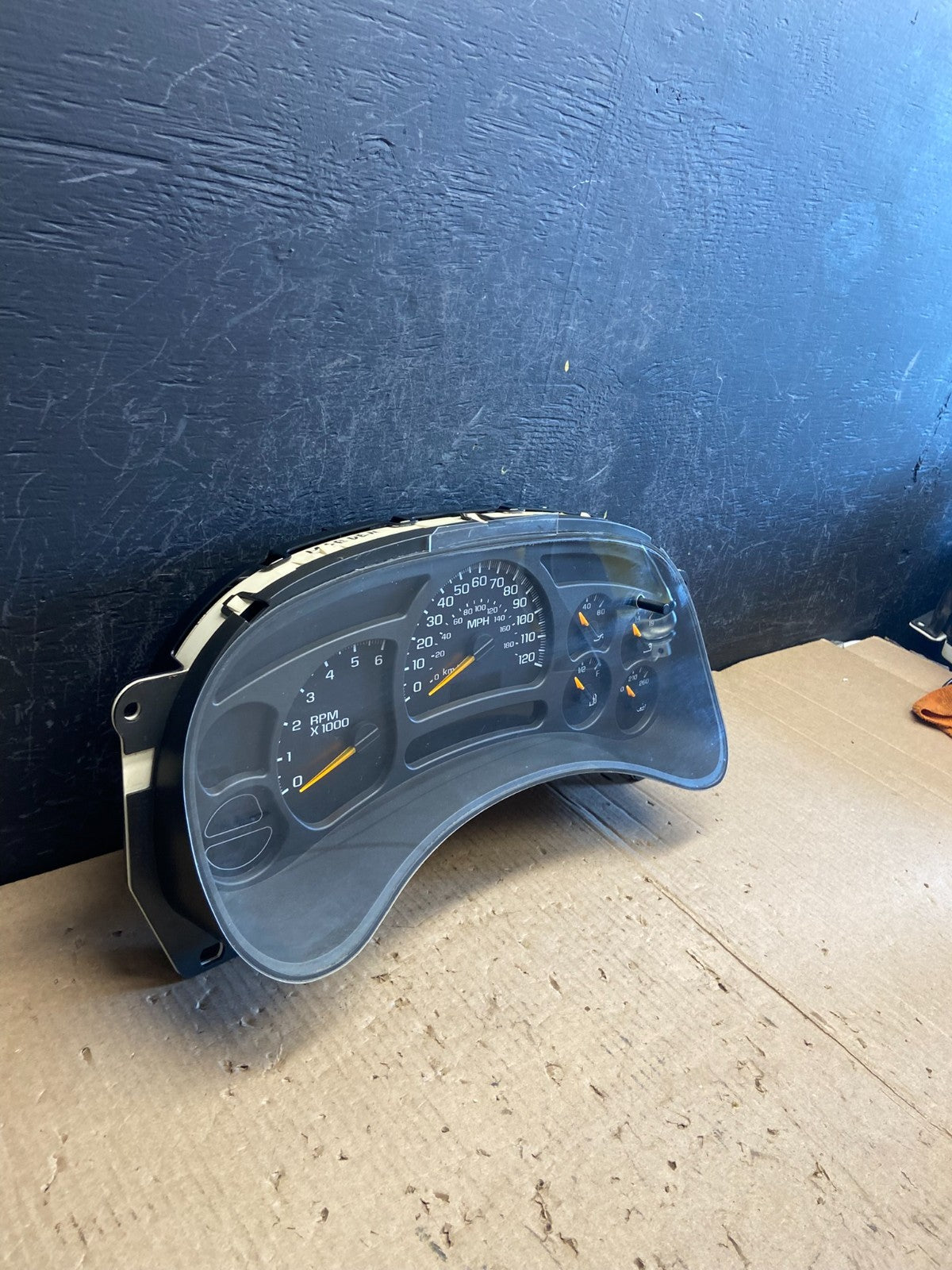 2003-2006 Silverado Sierra Yukon Tahoe Speedometer Instrument Cluster AE4125 DG1