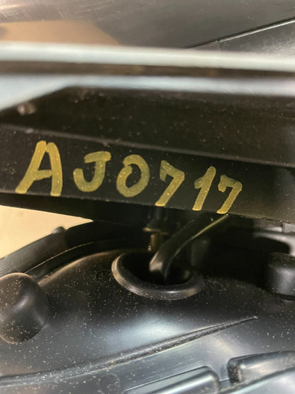 2015 - 2017 Hyundai Sonata Left Driver View Turn Signal Door Mirror AJ0717 DG8