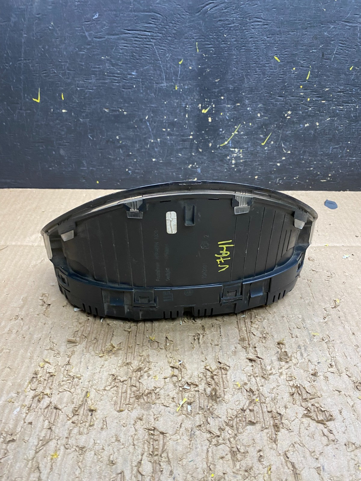 2003 to 2006 Sprinter 2500 3500 Instrument Speedometer Gauge Cluster v7641 DG3