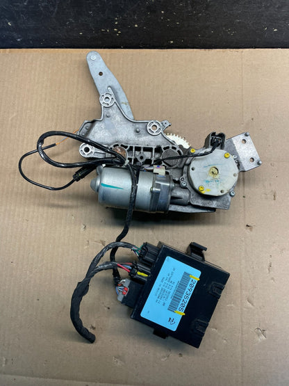 2008-2017 GMC Acadia Enclave Tailgate Back Door Rear Wiper Motor Wiper U2096 DG0