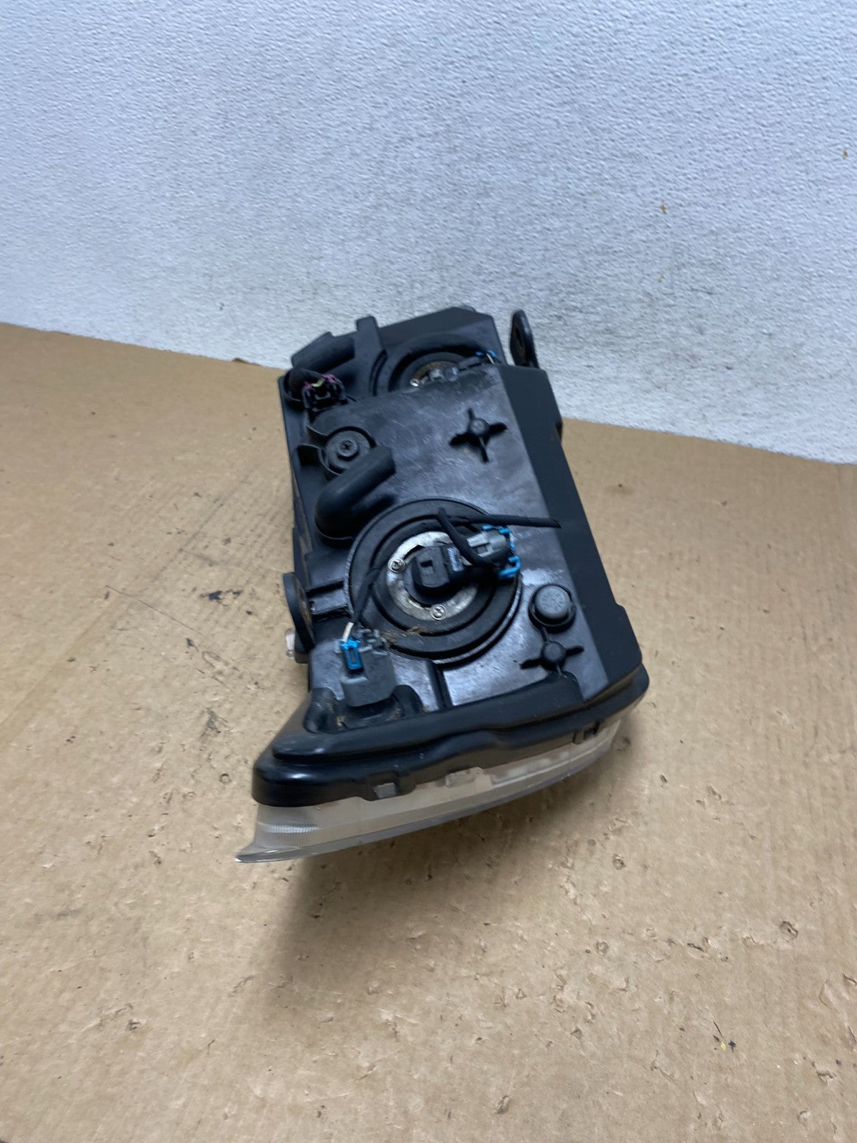 2009 to 2017 Dodge Journey Headlight Left Driver Lh Side Halogen AF9870 DW6