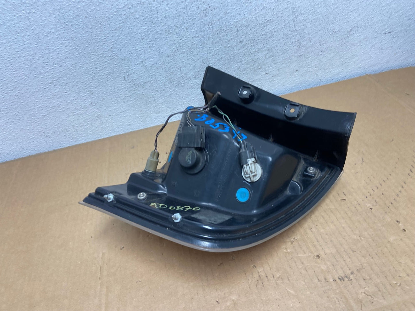 2007 2008 2009 2010 Ford Edge Tail light Left Driver LH Side AD0870 LK5