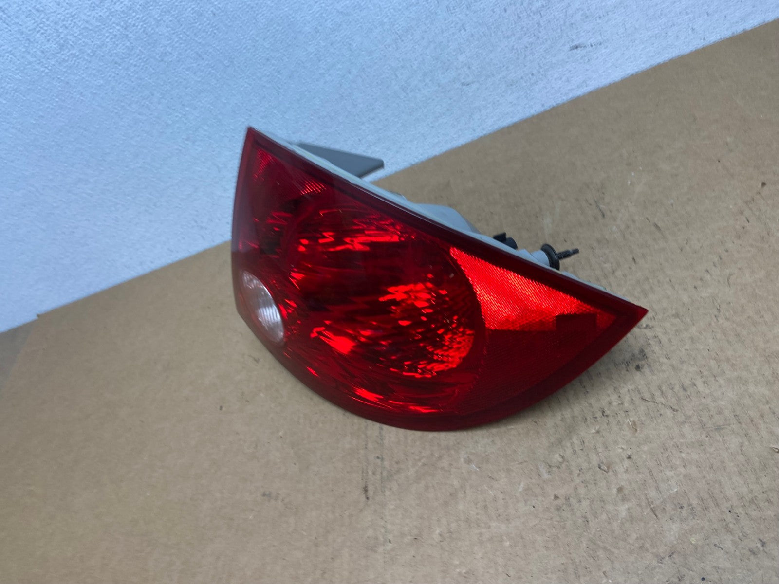 2005-2010 Chevrolet Cobalt Sedan Right Passenger RH Tail Light Oem AC1828 LK1