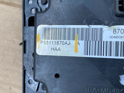 2005 2007 Chrysler 300 Magnum Heater A/C Climate Control  Trim Bezel AA4581 DG5