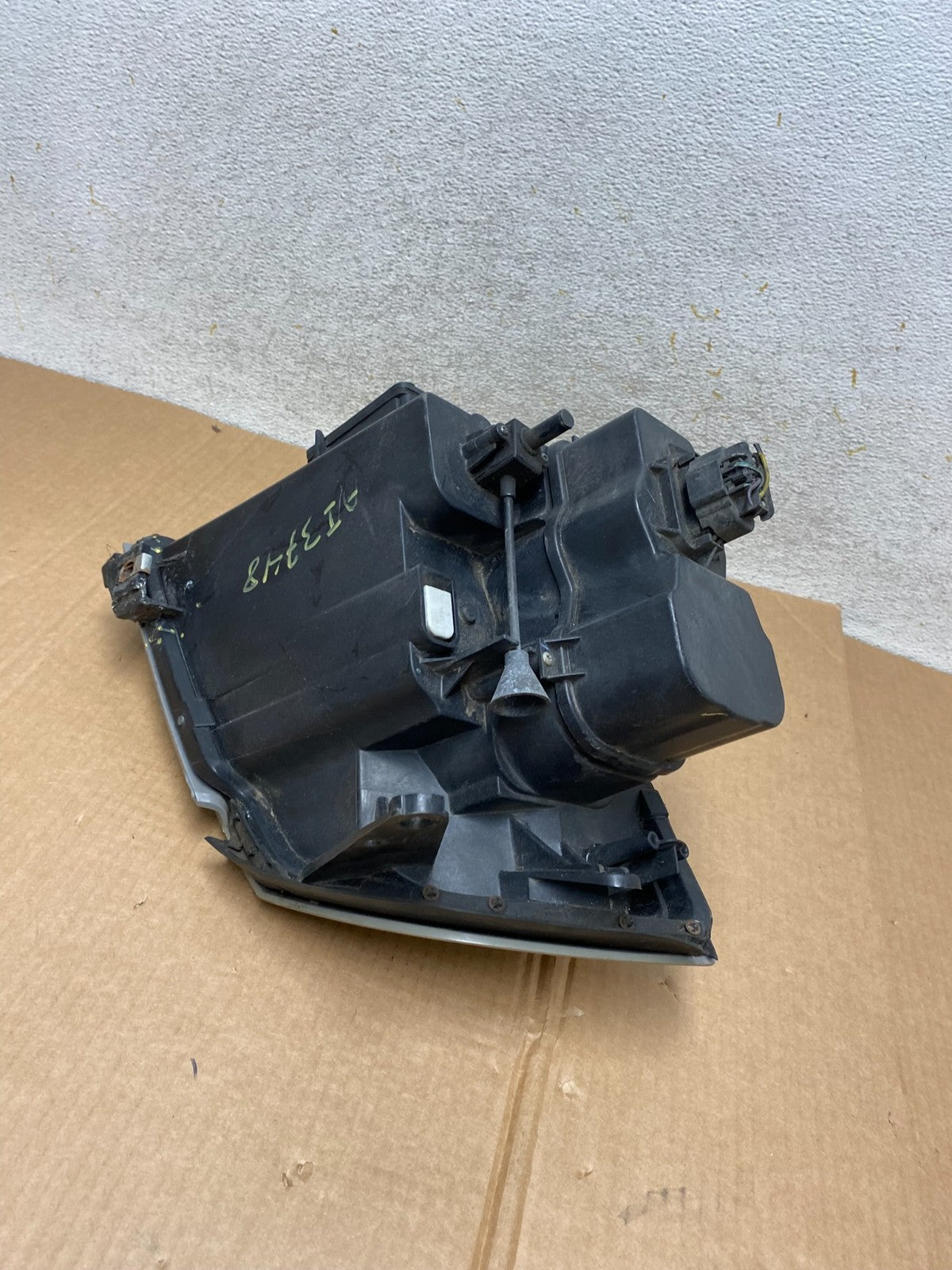 2004 to 2009 Cadillac SRX Left Driver Side Halogen Headlight DEPO AI3748 DW13