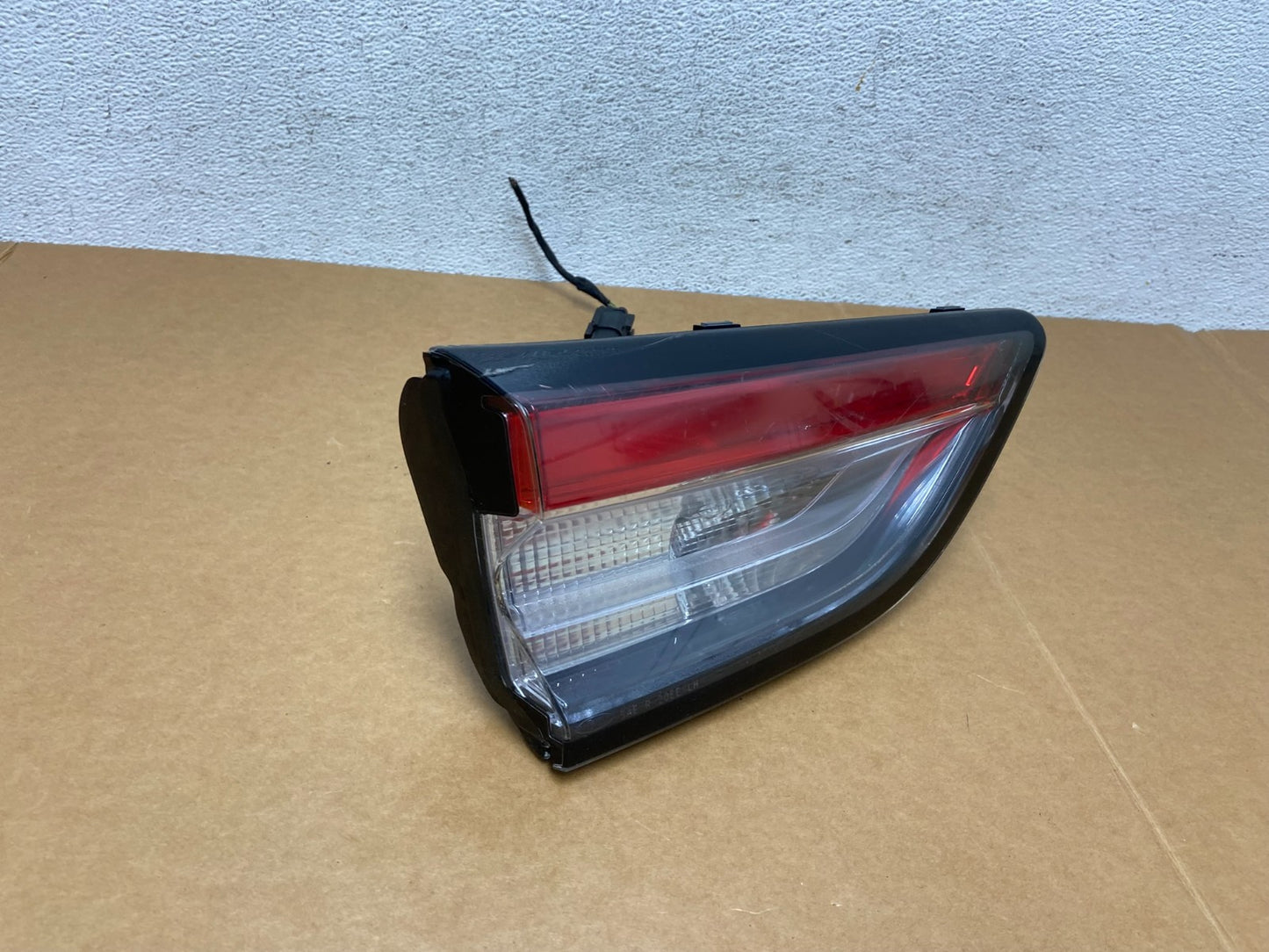 2020 2021 2022 Ford Escape Left Driver LH Inner Tail Light AD8871 DG2