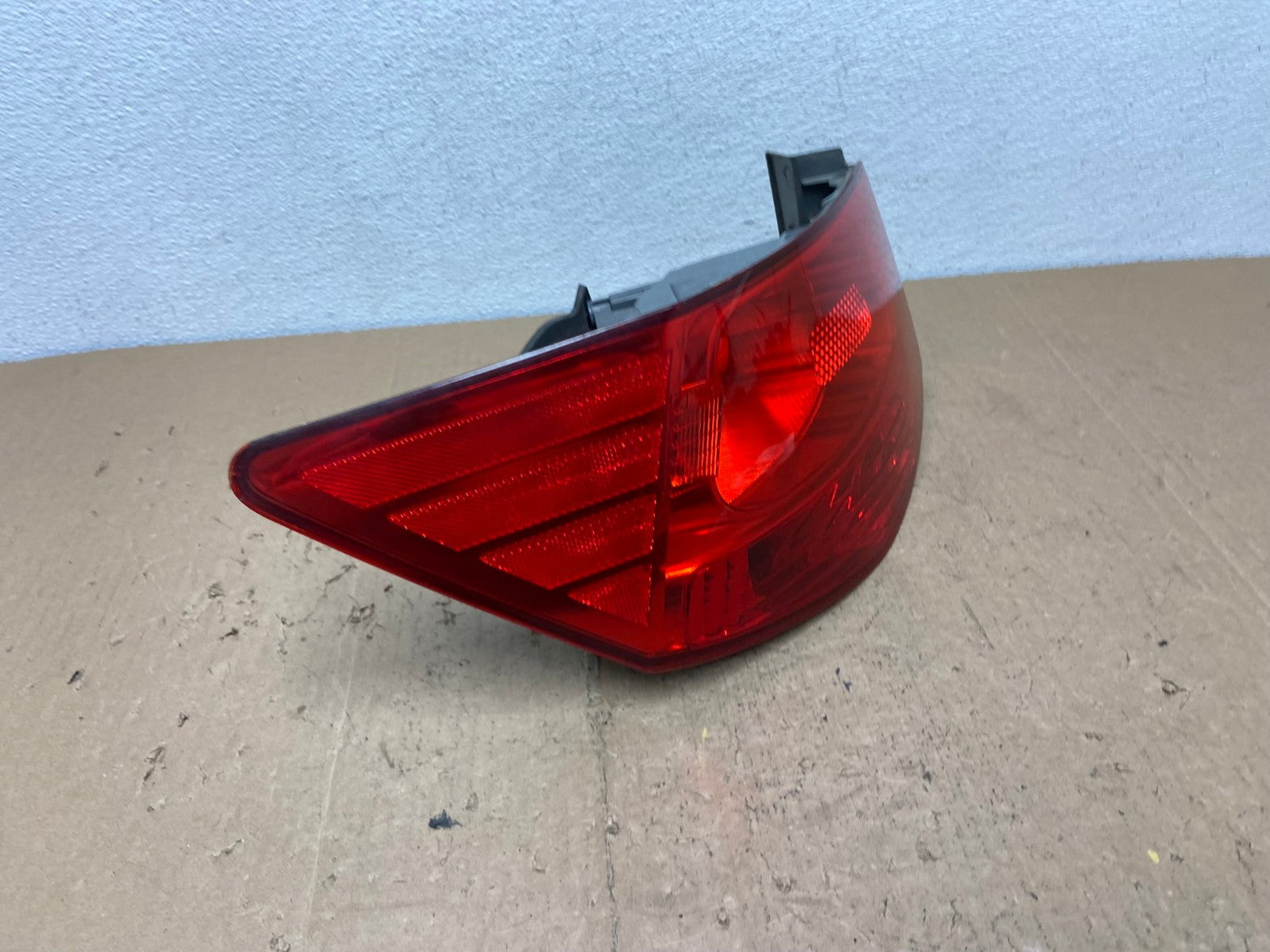 2010 - 2013 Kia Forte Left Driver LH Side Tail Light AC7232 LK2