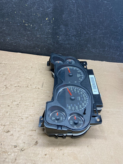 2007 to 2013 Chevrolet Silverado Suburban Cluster Gauge Speedometer AG8618 DG2