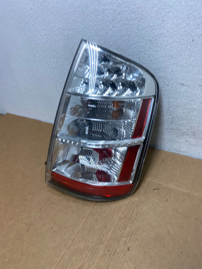 2006 to 2009 Toyota Prius Tail Light Right Passenger Side AD4491 LK1
