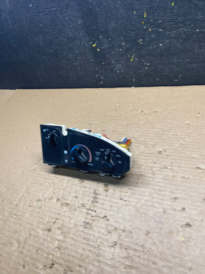 1997-2014 Ford Van Econoline E150 E250 Heater Climate Fan Control S3043 DG1