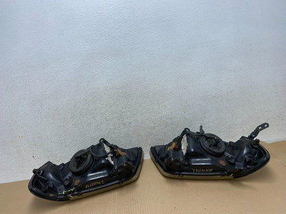 2005 to 2007 Mercury Mariner Left+Right Side Halogen Headlights AJ2371 DW9