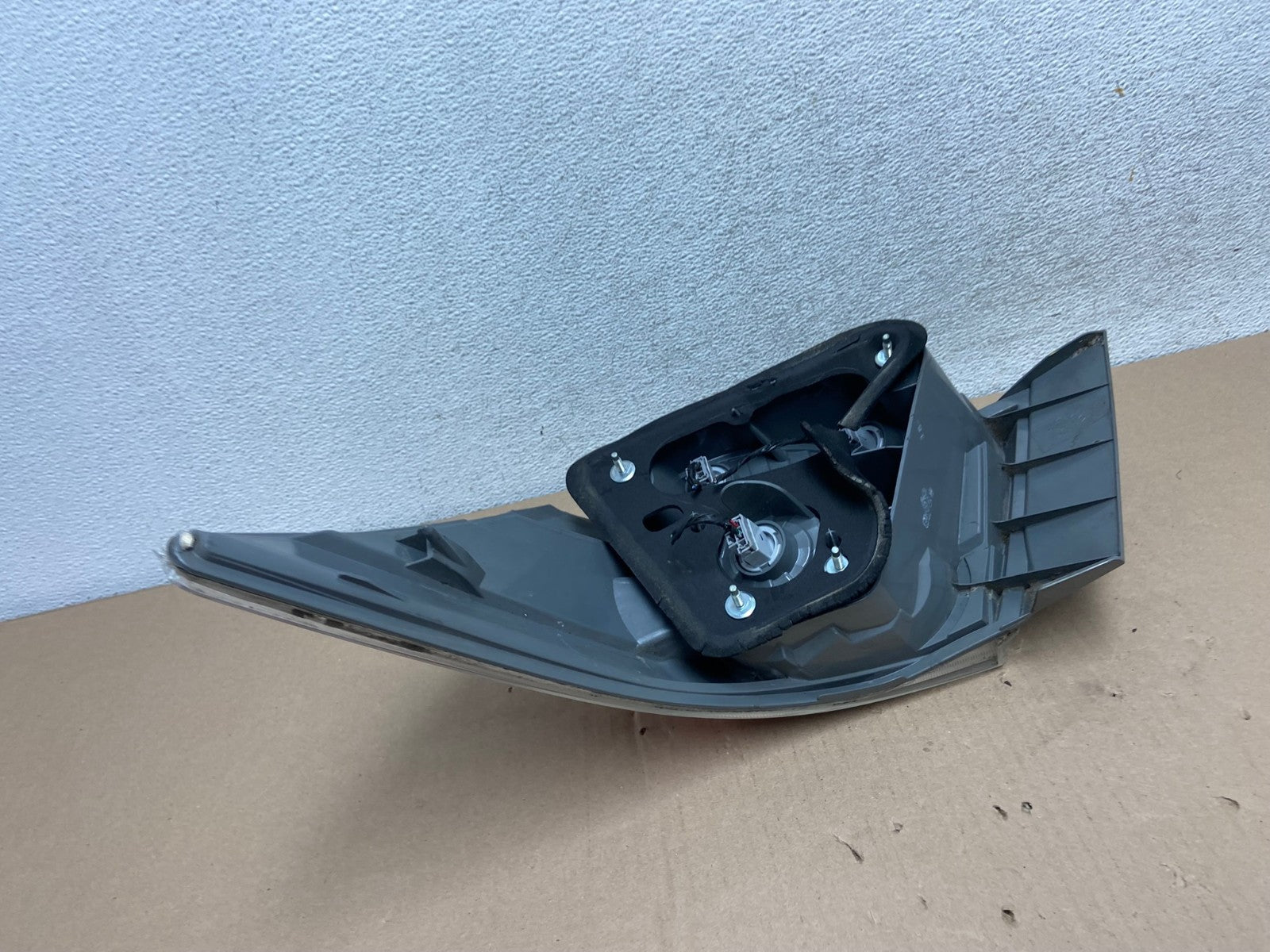 2008 to 2012 Honda Accord Sedan Tail light Left Driver LH Side AG6630 LK5