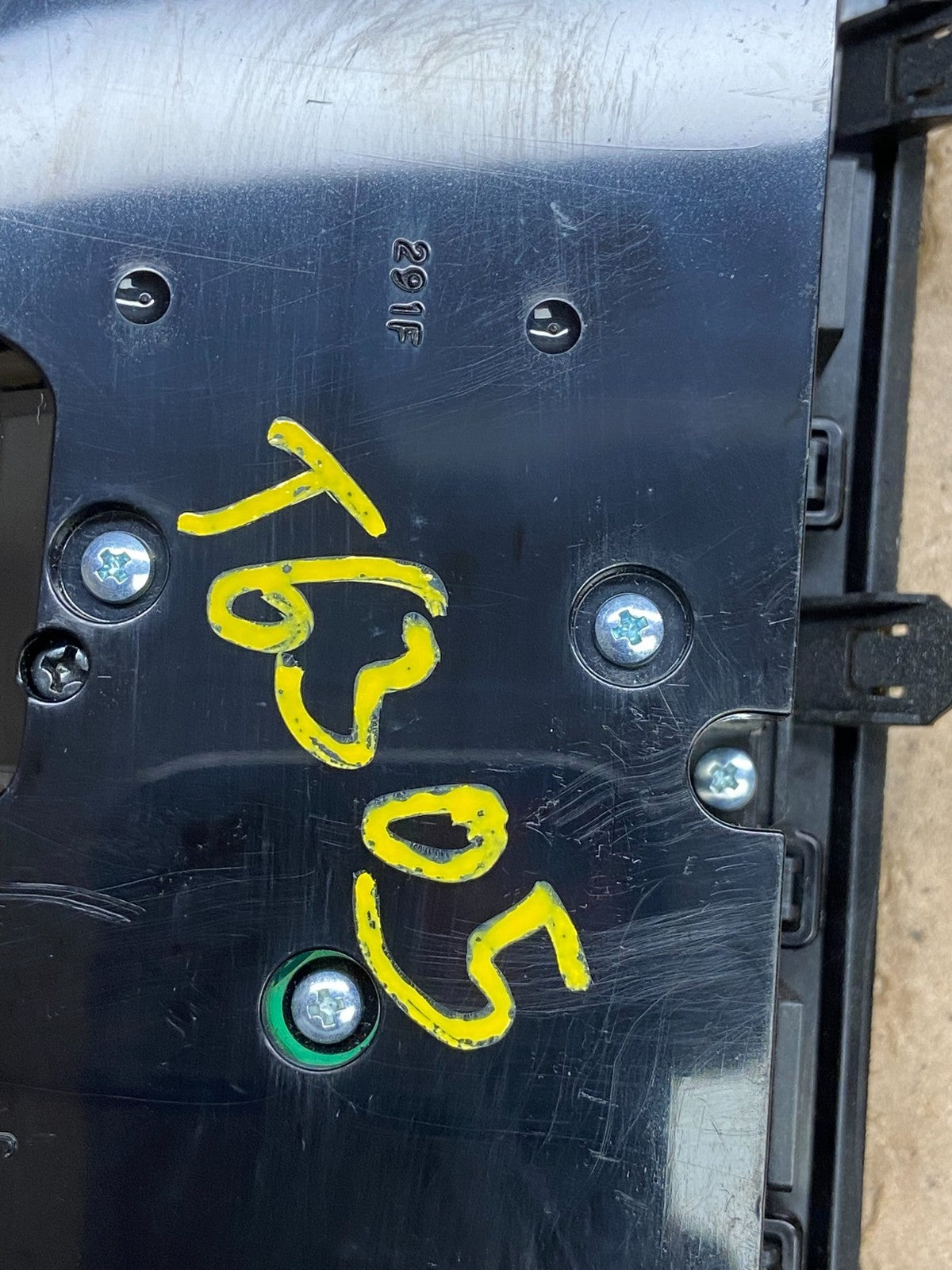 2009-2014 Nissan Murano AM FM Radio CD Control Panel t6305 DG6