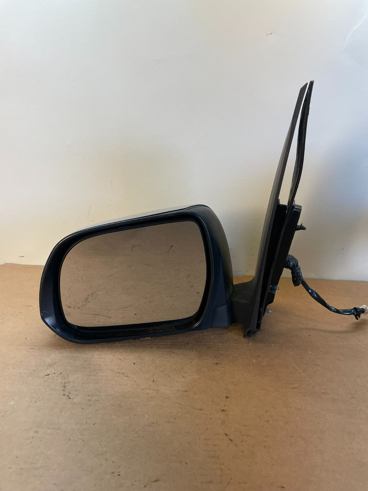 2011 to 2014 Toyota Sienna Left Driver LH Heated View Mirror AG0688 DW9