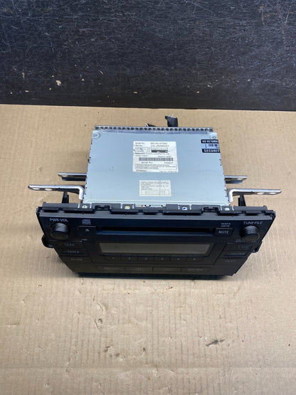 2010 to 2011 Toyota Prius Radio Stereo Receiver Aux Disc CD Player AI7340 DG3