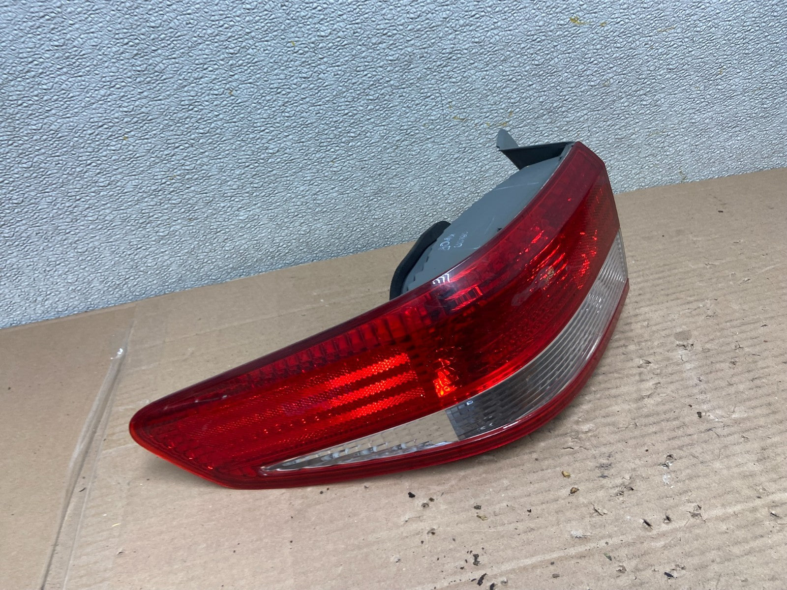 2003 to 2004 Honda Accord Sedan Left Driver Lh Side Tail light AA93331 LK2