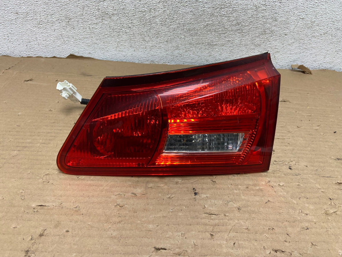 2006 - 2008 Lexus Is250 Is350 Right Passenger RH Inner Tail Light AG8246 LK0