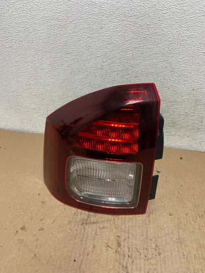 2014 - 2017 Jeep Compass Left Driver LH Side Tail Light AF4298 LK0