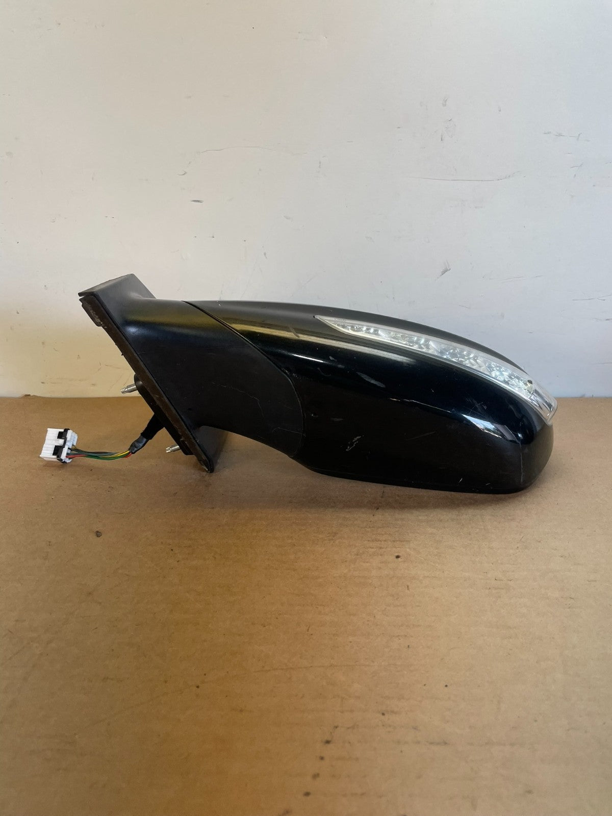 2011 - 2015 Hyundai Sonata Left Driver View Turn Sgn Door Mirror AF8668 DG3