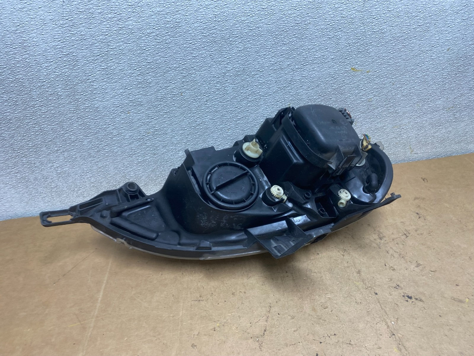 2002 - 2005 Mercedes ML ML350 ML500 Left Driver LH Halogen Headlight X6753 DW6
