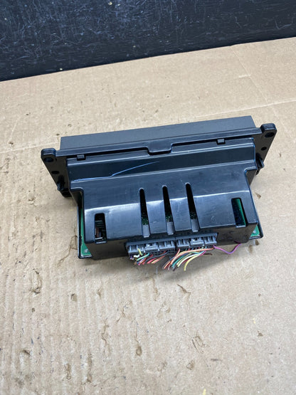 2003 to 2006 Lincoln Town Car Climate Control Panel AC6790 DG5