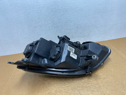 2007-2012 Gmc Acadia Halogen Headlight Right Passenger Side AE1672 DW9