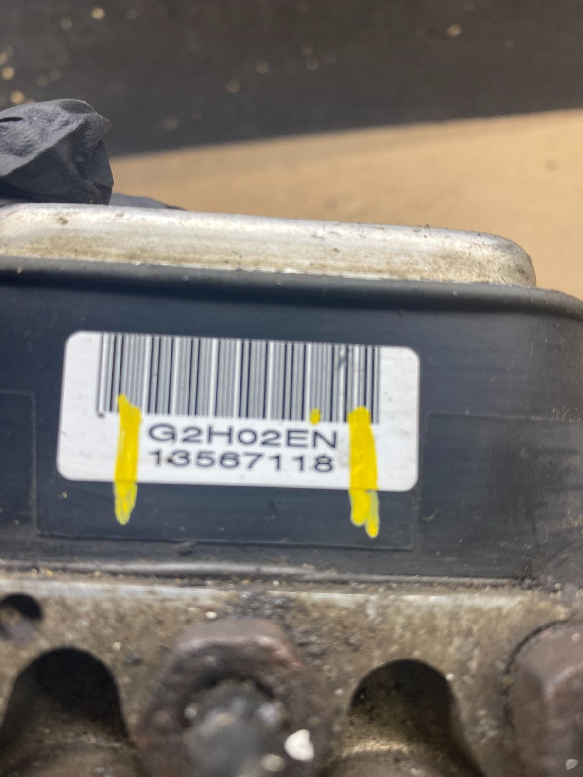 2004-2006 Chevrolet Express ABS Pump Control 13567118 Module q1425 DG6
