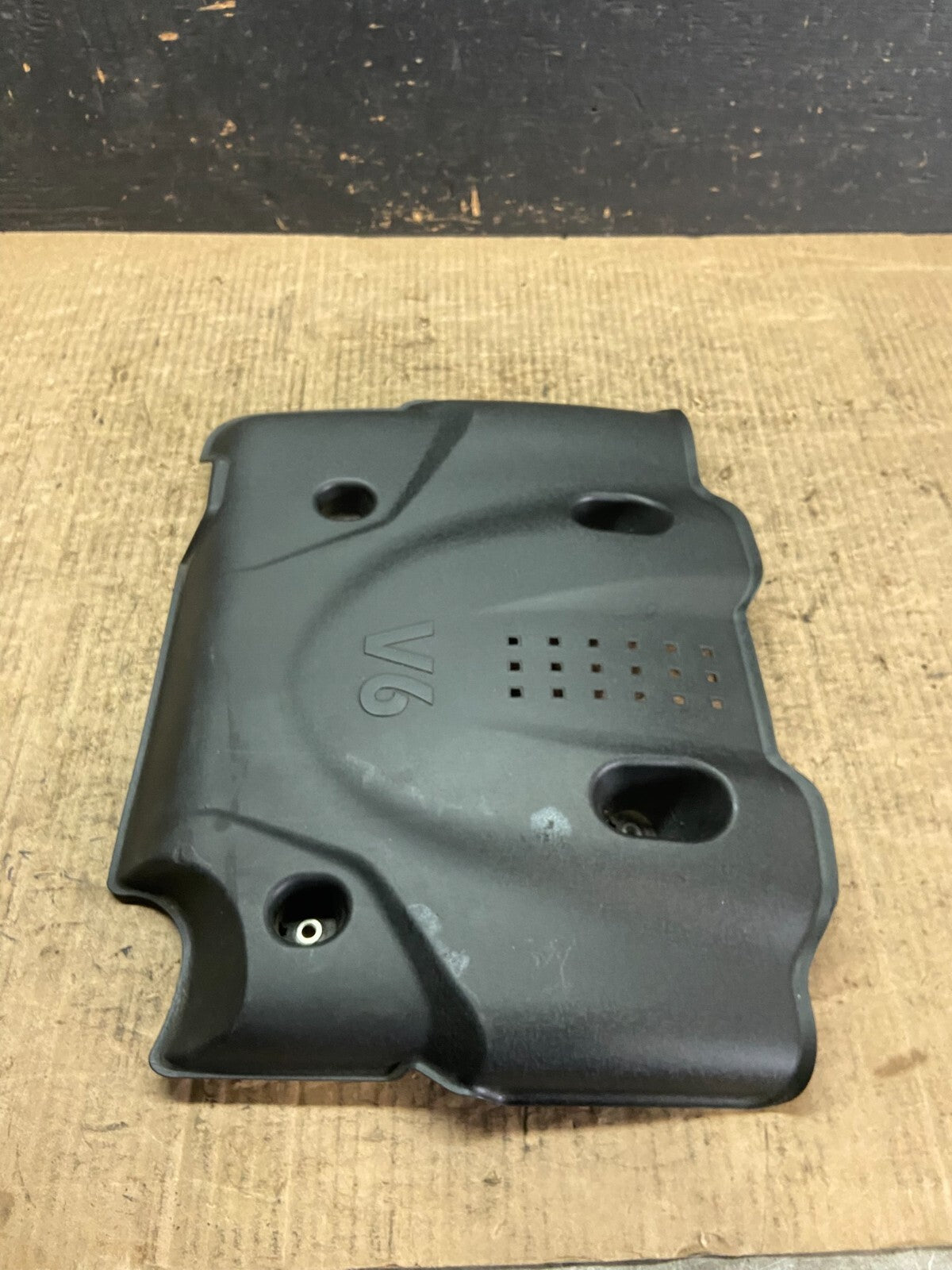2008 - 2009 Hyundai Tucson Kia Sportage Engine Motor Cover O3336 DG2