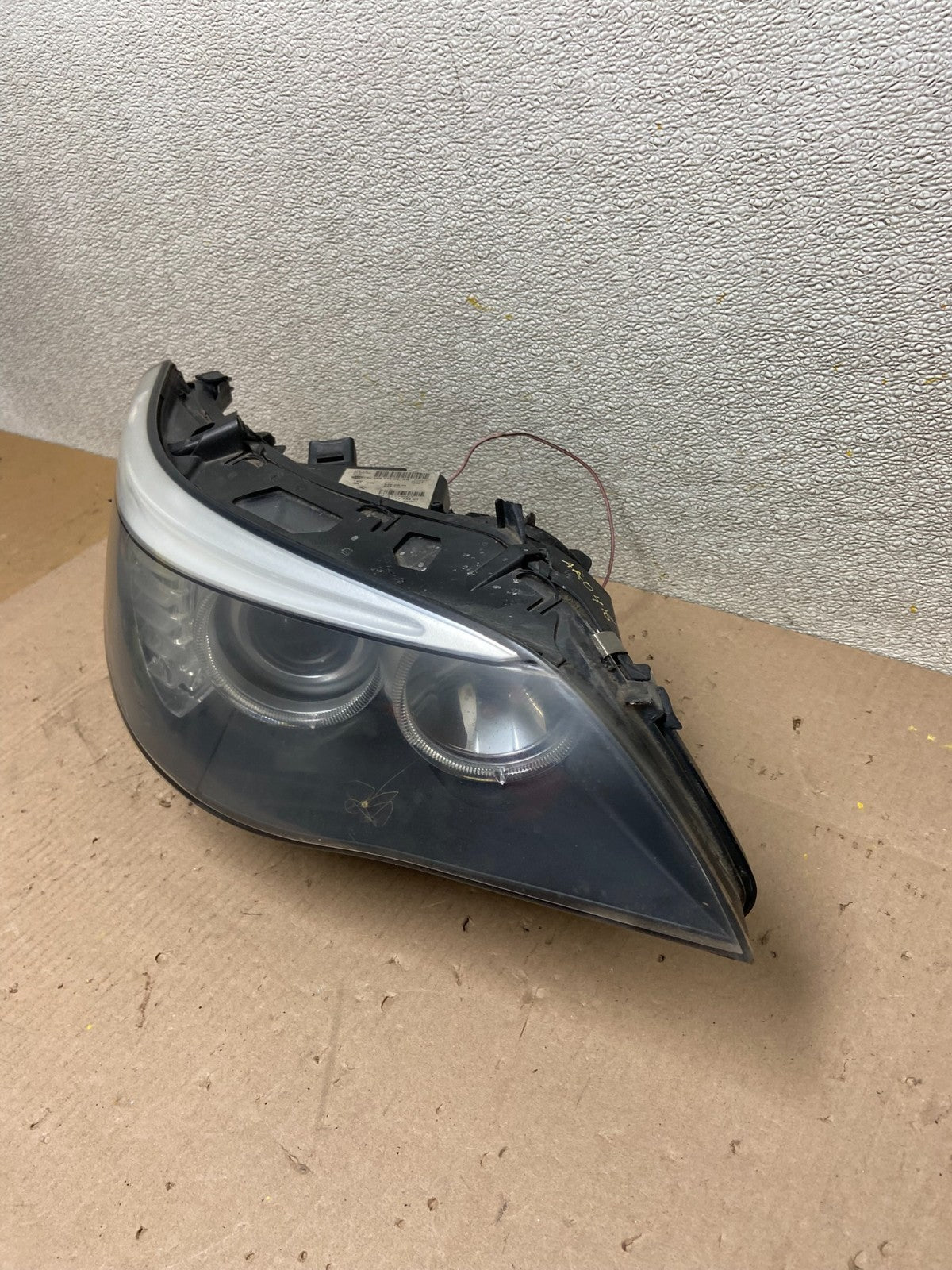 2008 to 2010 Bmw 5 Series 528i Halogen Right Headlight Oem AA0418 DW1