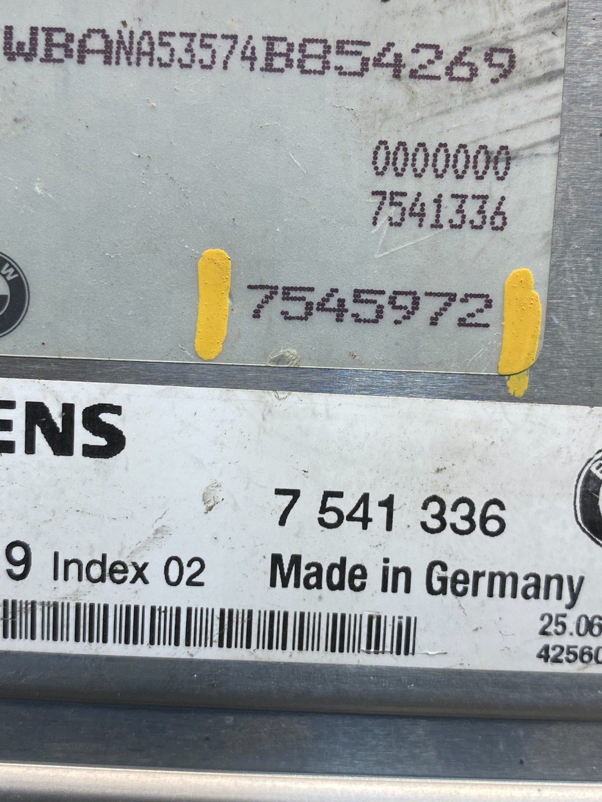 2001 - 2003 BMW 325i 525i ECU ECM Engine Control Module Computer AE0135 DG2