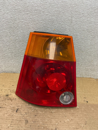 2004 2005 2006 Chrysler Pacifica Left Driver LH Tail Light Oem AB5302 LK0