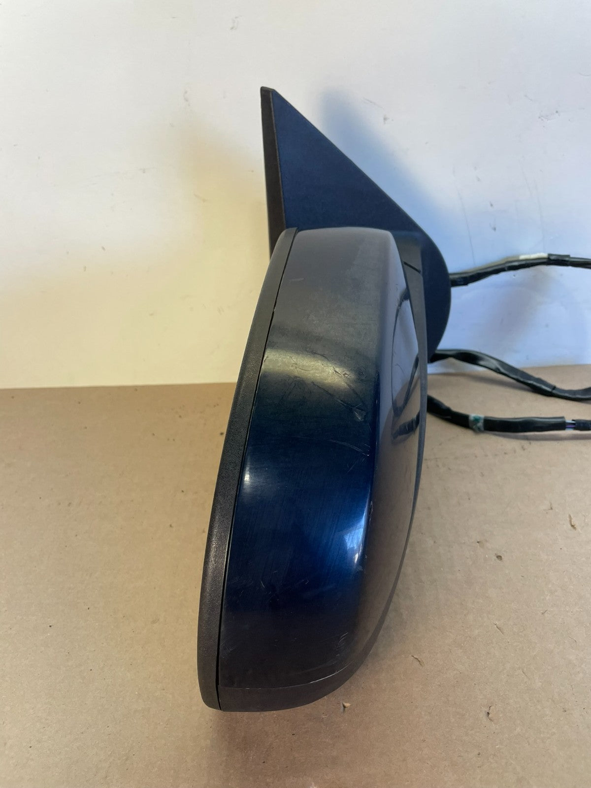 2007 - 2013 Chevrolet Silverado Sierra Right Passenger Side Mirror AI0860 DG9