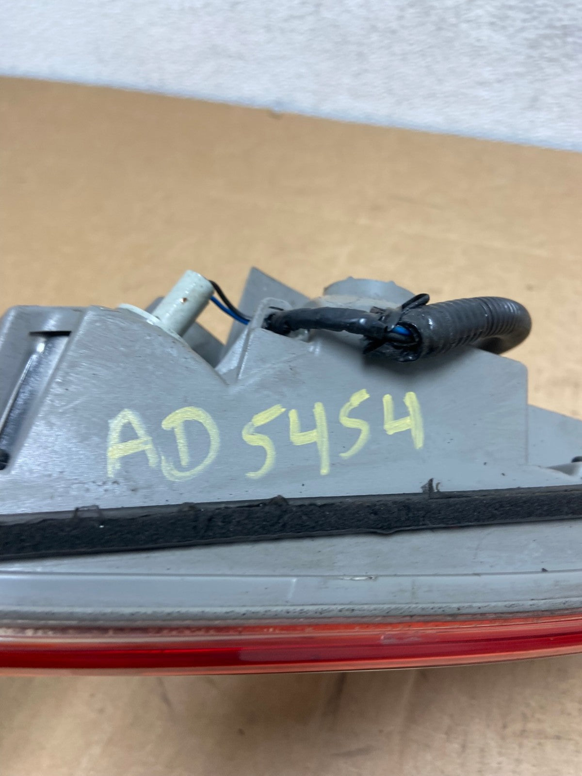 2009 - 2010 Lexus Is250 Is350 Left Driver LH Inner Tail Light AD5454 LK5