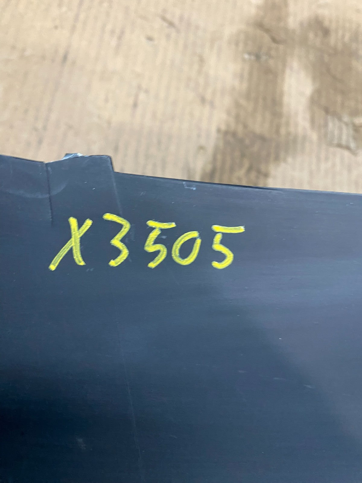 1995 to 1999 Buick Riviera Front Grill Grille OEM X3505 DG8
