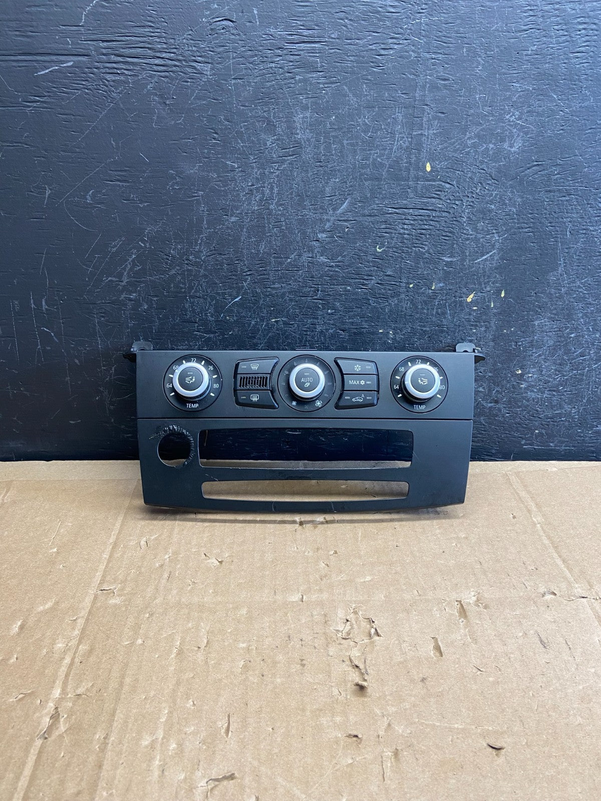 2008-2010 BMW E60 528i 535i Heater Ac Climate Radio Stereo Control AD2184 DG0